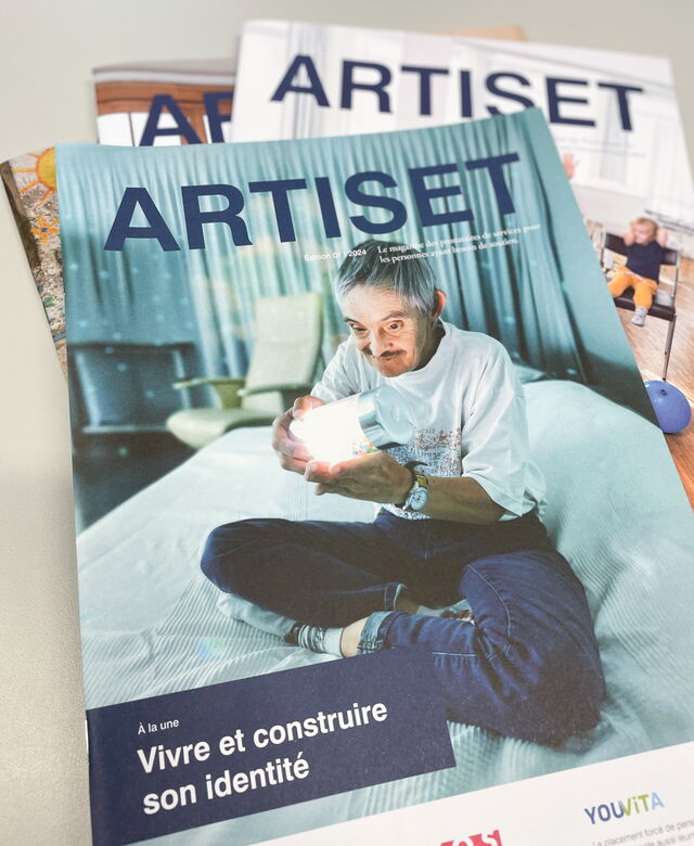 Couverture du magazine ARTISET représentant un homme âgé ayant besoin d'aide.