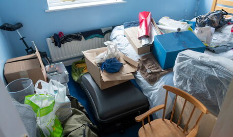 Vollgestellte und stark bewohnte Räume