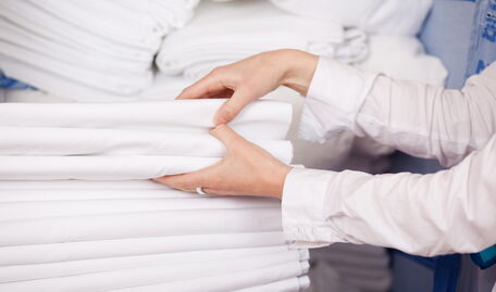 Fleckenentfernung und Vermeidung von Wäscheschäden