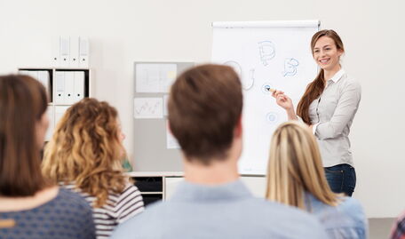 Vor Menschen stehen – mit Menschen kommunizieren – Menschen erreichen